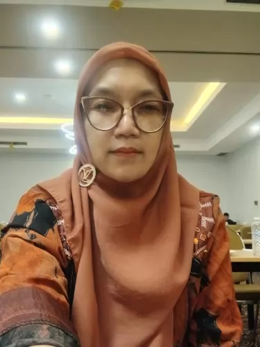 Profil Dr Dina MBS - Mitra Samira Travel